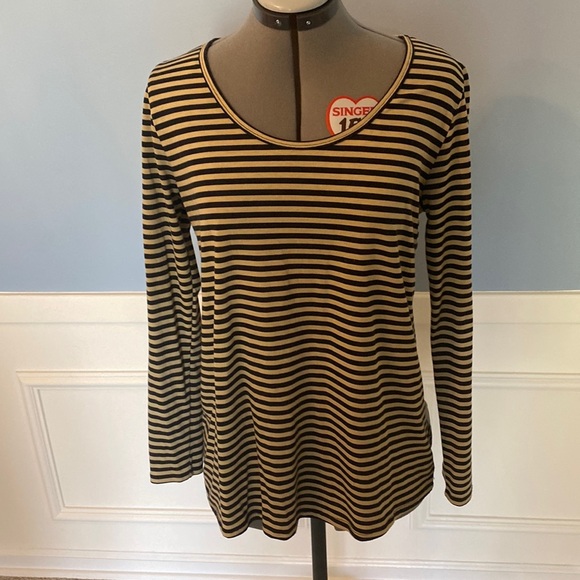 LuLaRoe Striped Long Sleeved Tunic, Scooped Neck Size Medium - Picture 1 of 8